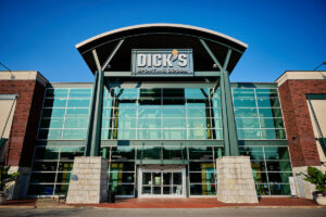 "Store hours for Dick's Sporting Goods locations near you."